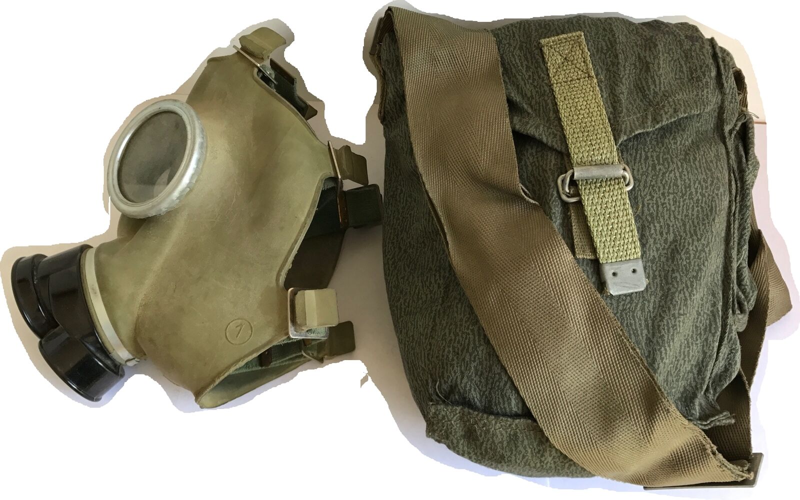 Eastern Bloc soviet army surplus gas mask and bag NEW/OLD stock