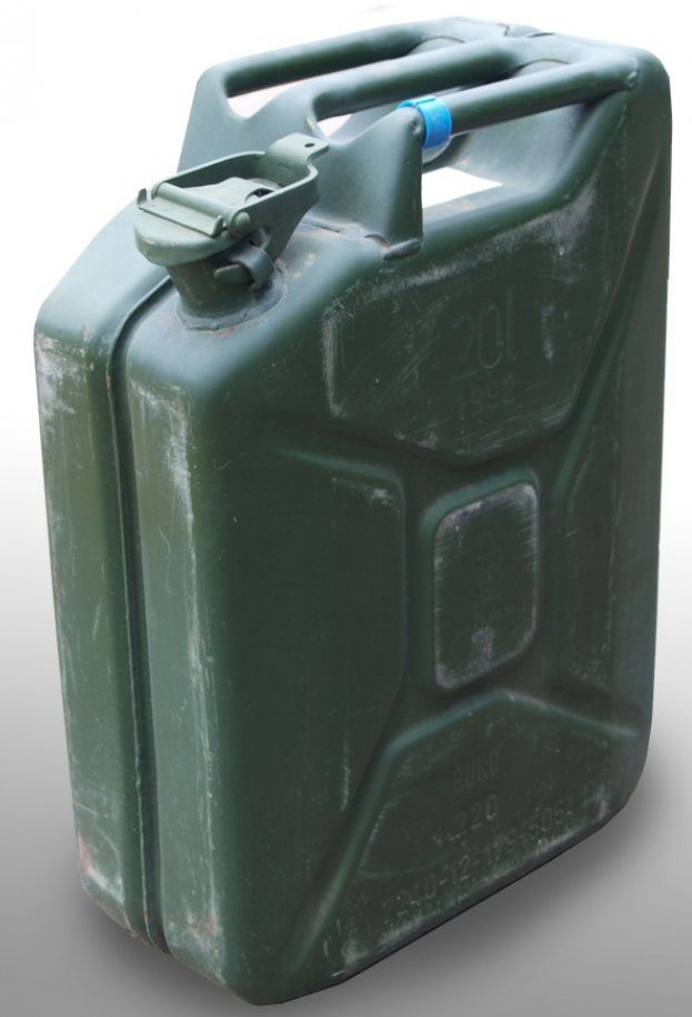Original Ex German army surplus 20 Litre jerry fuel storage can metal
