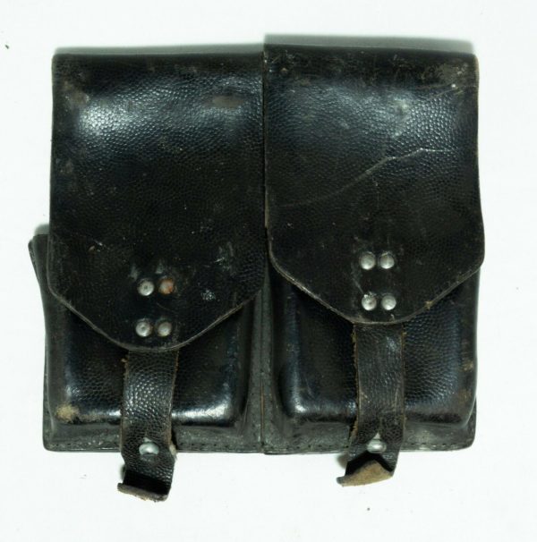 Vintage army surplus all leather StG58 double ammo pouch - Image 2
