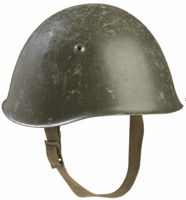 Italian army surplus vintage  steel  combat helmet m 33