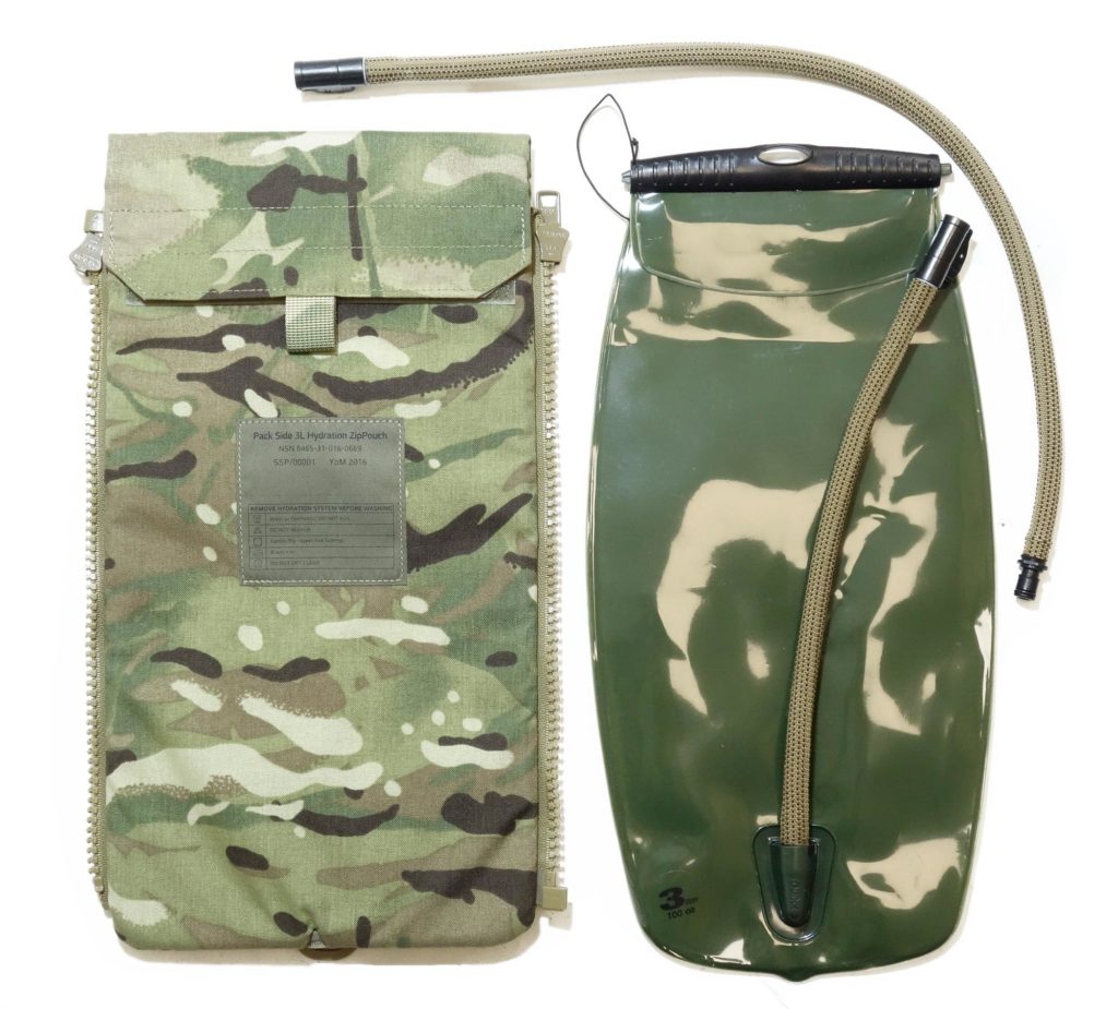 British Army Surplus MTP Side Pack Hydration Pouch Zip With Bladder 3L Surplus & Lost