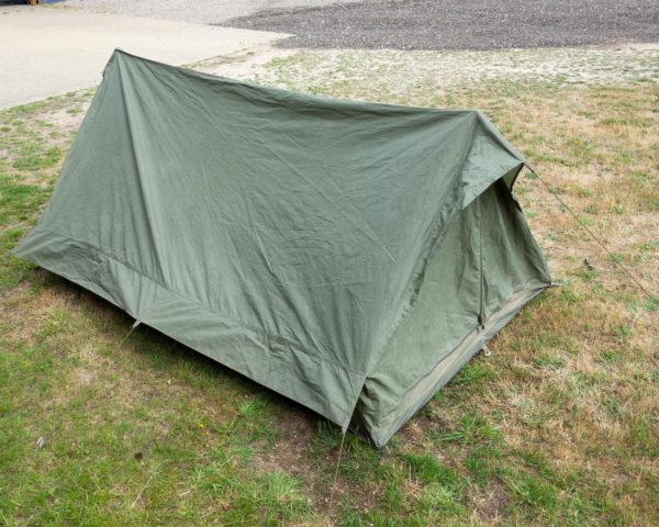 French army surplus 2 man olive green "commando" tent + IPK Tent poles