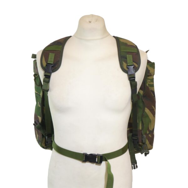 Genuine British Army Surplus Day Pack Rocket Pouches Side DPM Camo With Yoke - Image 4