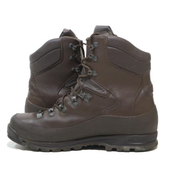 Genuine British Army Surplus Iturri Combat Boots - Image 3