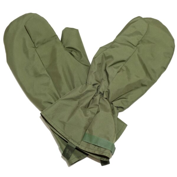 British Army Surplus ECW Arctic Mittens Outer Olive