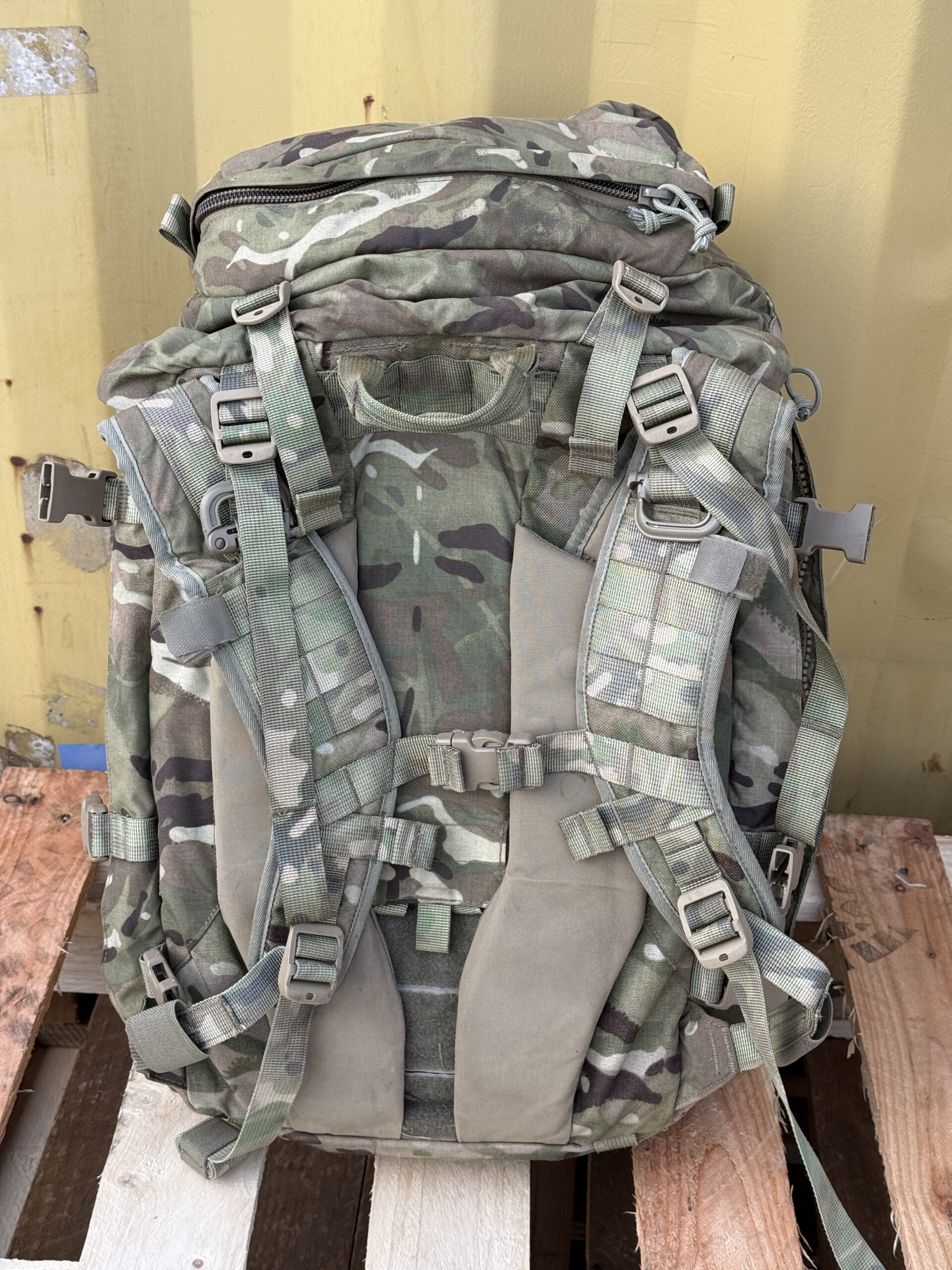 British Army Current Issue 90L Virtus MTP Bergen - Grade 2 - Image 4