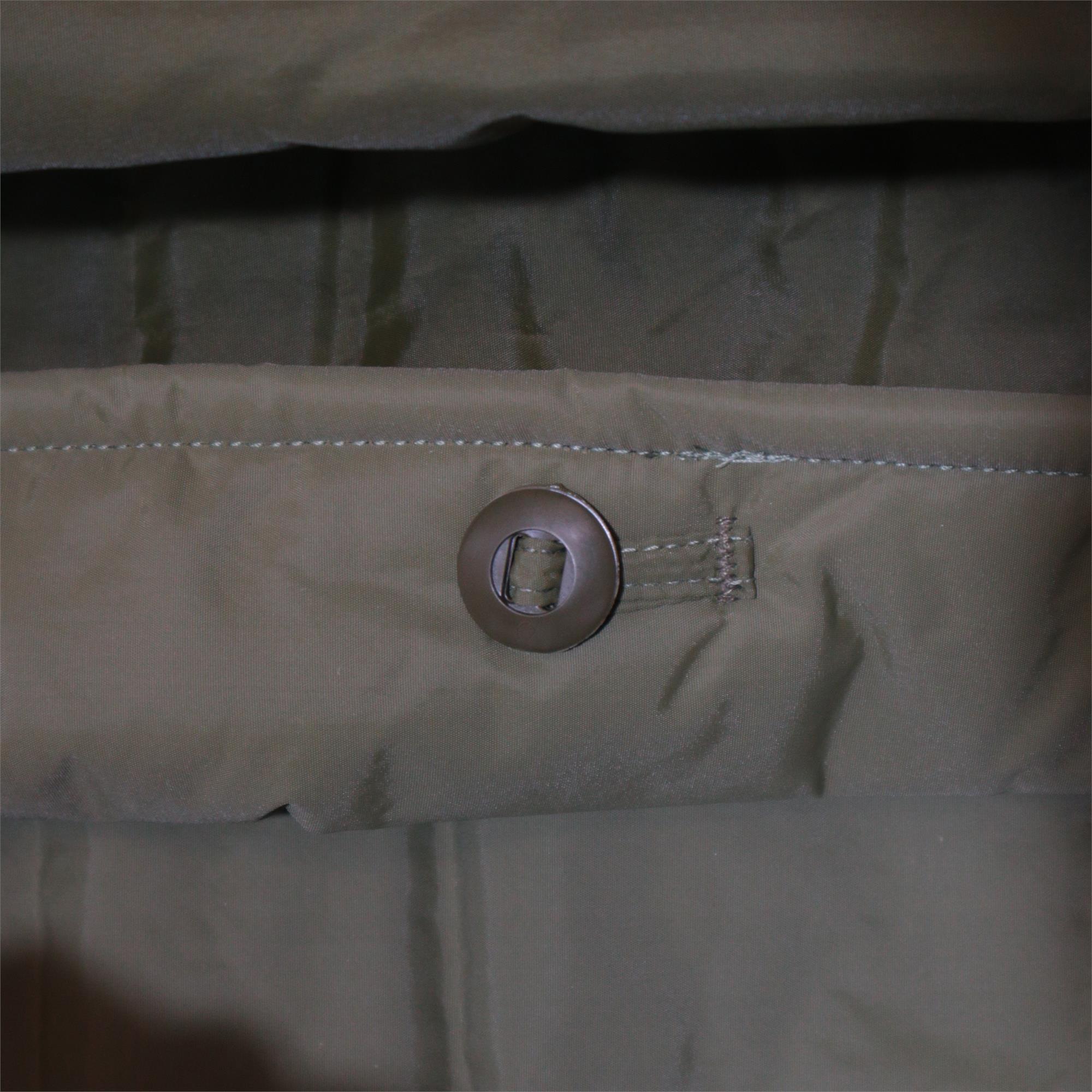 Genuine Vintage Canadian Army Winter Cold Weather Parka Liner - Image 5