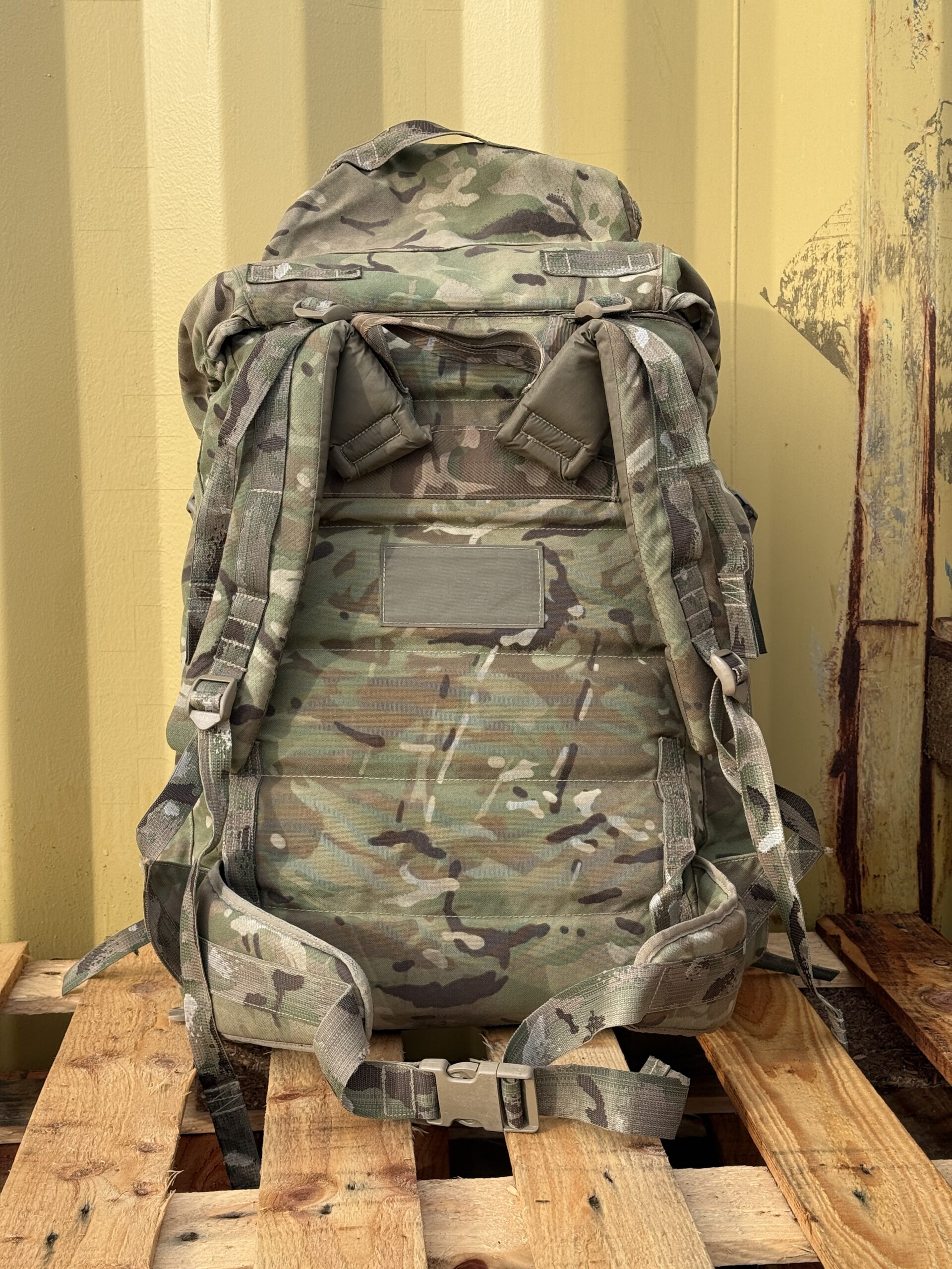 Genuine British Army Surplus MTP 100L PLCE Bergen - Image 2
