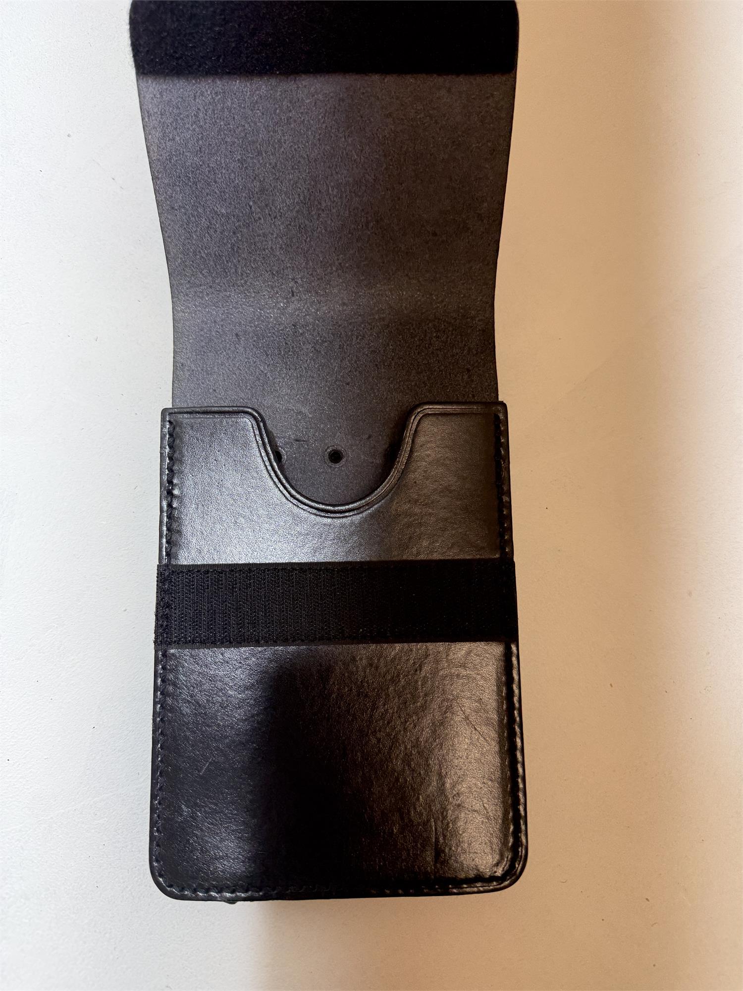 Black heavy duty leather ex police belt mounting notebook holder - Image 3