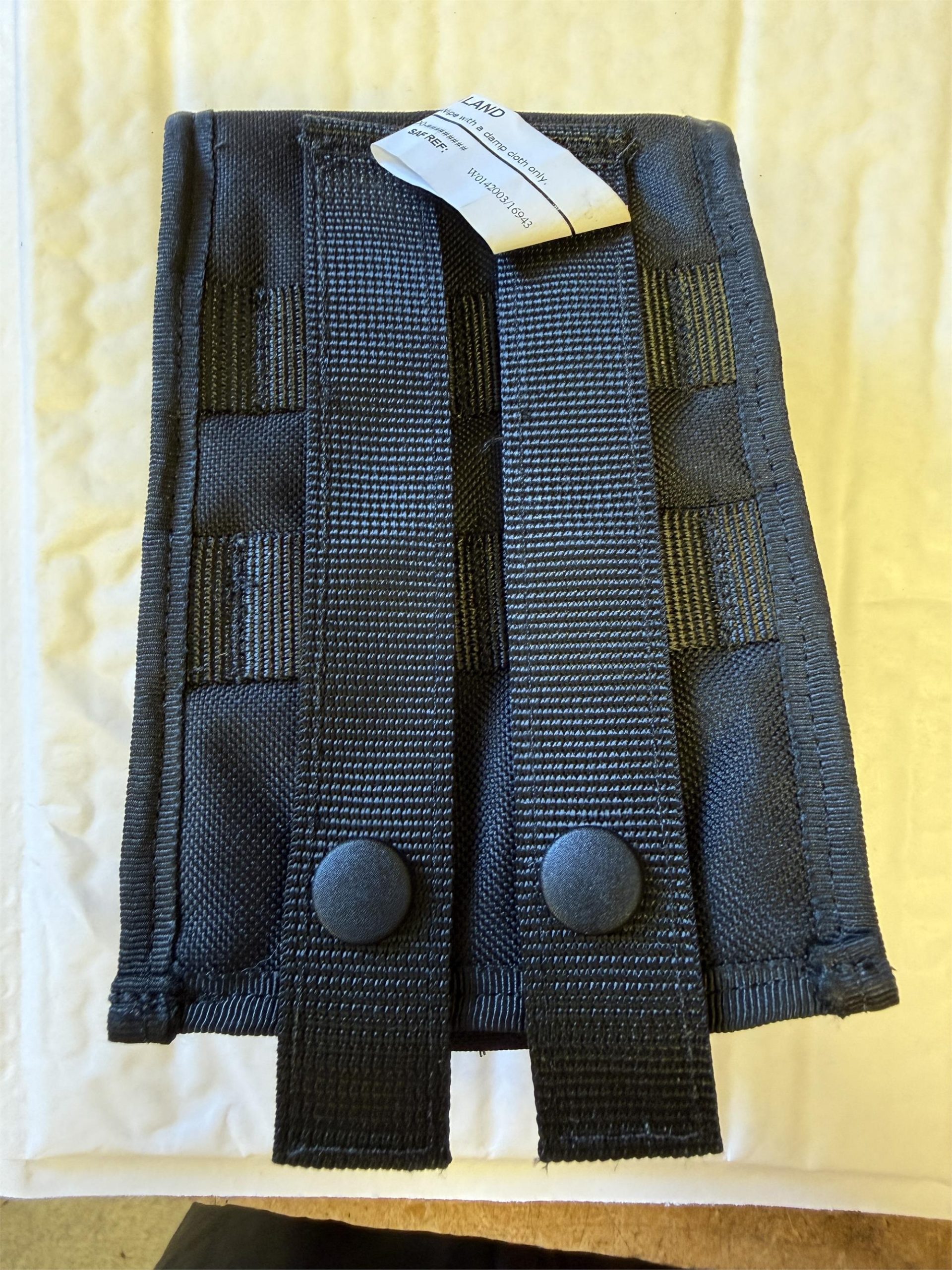 Black SAFARILAND cordura belt molle fixing pouch with clip fastener - Image 2