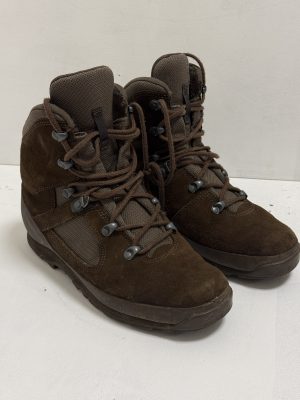British army Haix high liability desert boots men’s 8w good condition