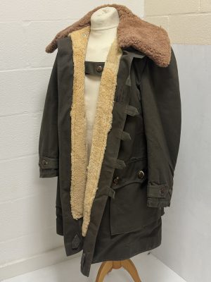 Vintage M1909 Swedish Army Sheep wool lined parka XL Unissued