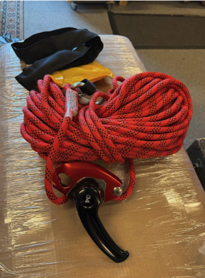 NEW Height Escape Rescue System RGR4/30 with 30m Rope accessories by RidgeGear