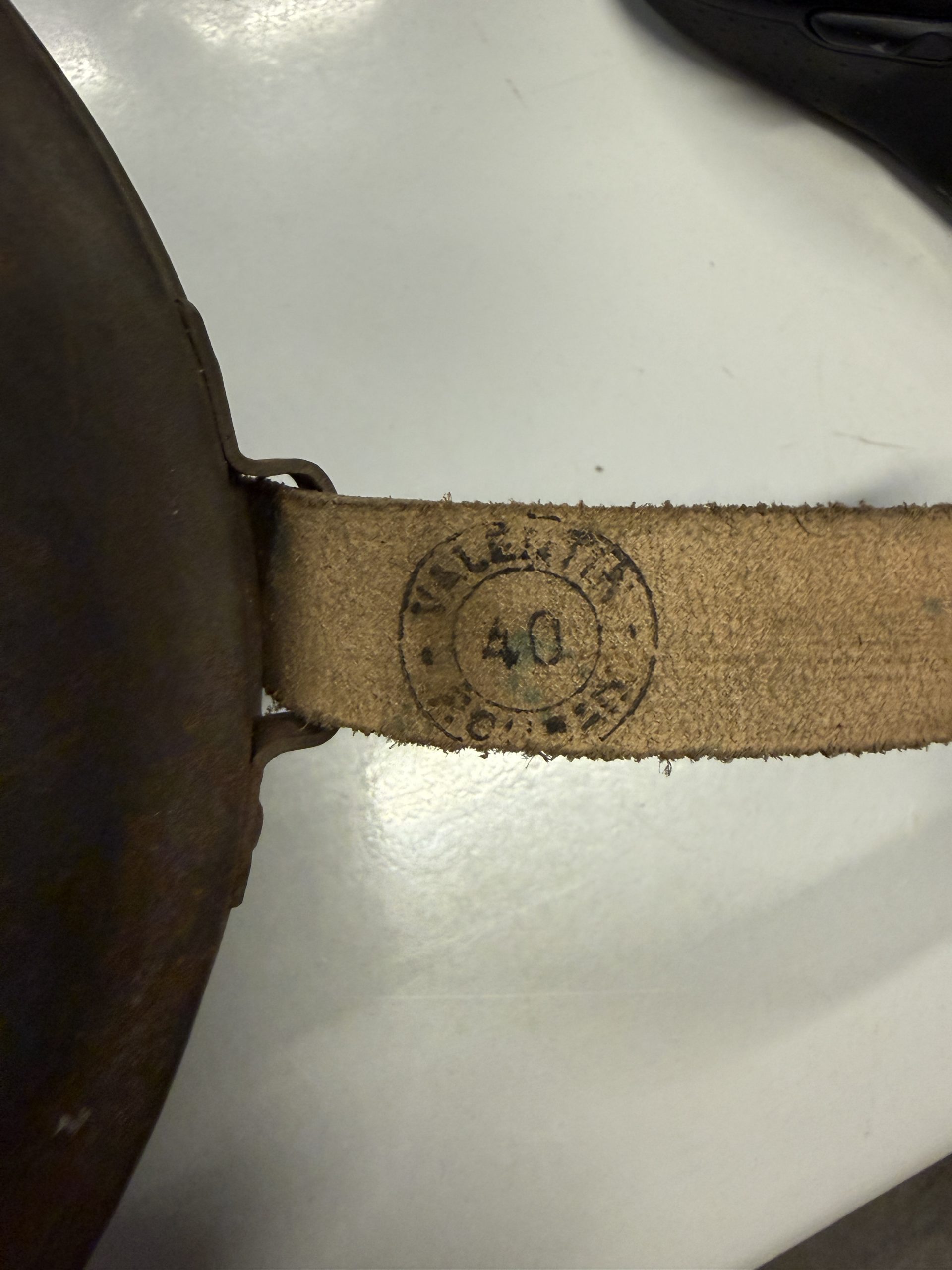 World War 1 * cavalry mess tin with leather strap - Image 3