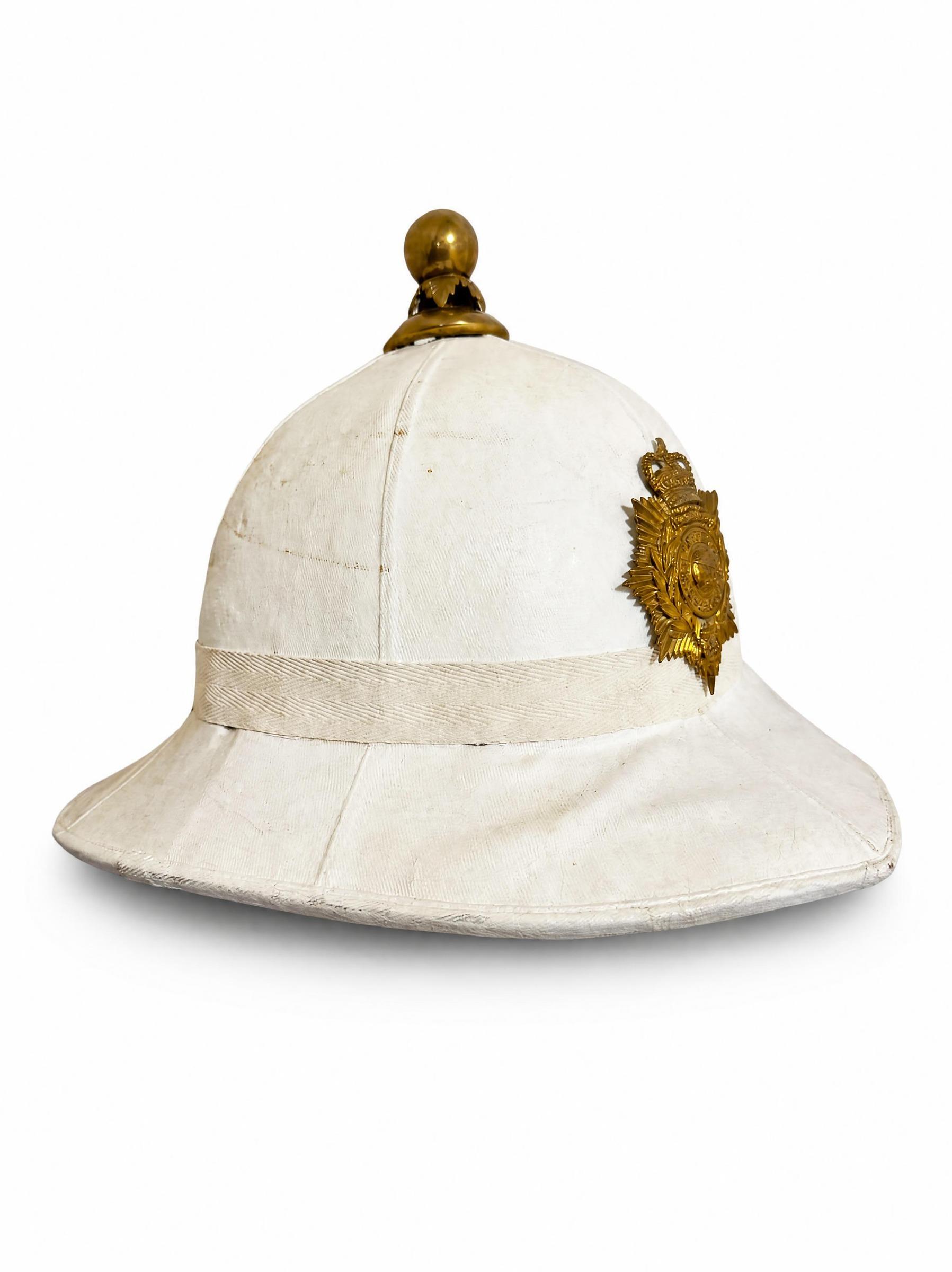 Vintage Royal Marines 1960's pith / ceremonial helmet size 59 - Image 2